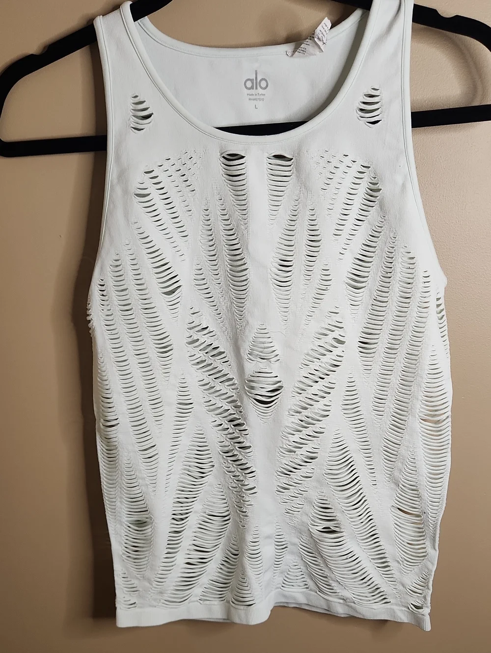 Alo Yoga Lark Tank In Pale White.  Size L.